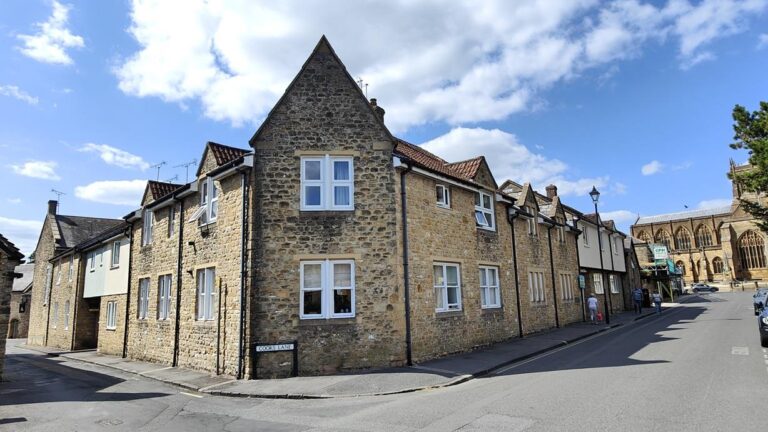Digby Road, Sherborne, DT9