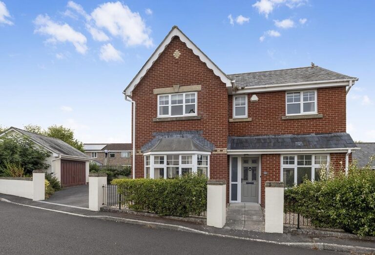 Larks Meadow, Stalbridge, Sturminster Newton, DT10