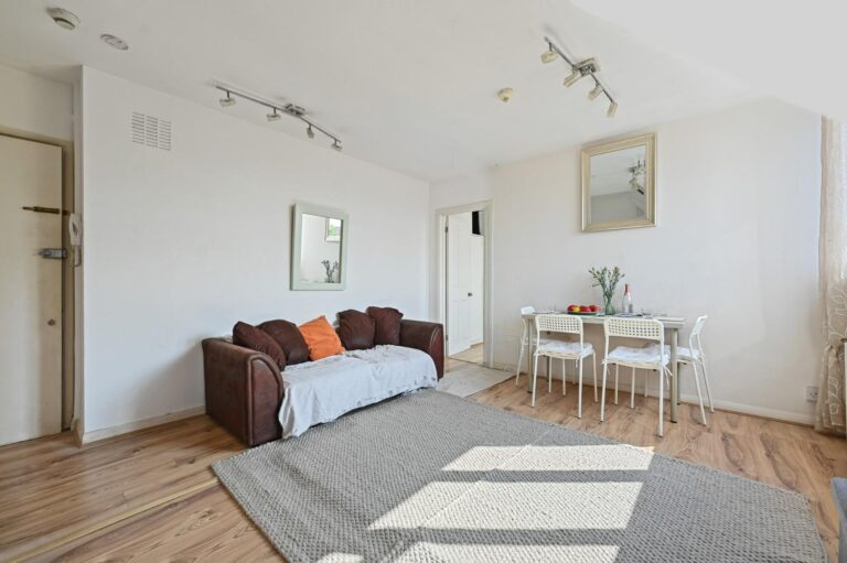 Corfton Road, Ealing, W5