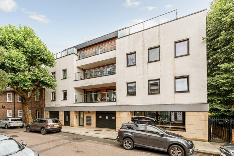 Northcote Avenue, Ealing, W5