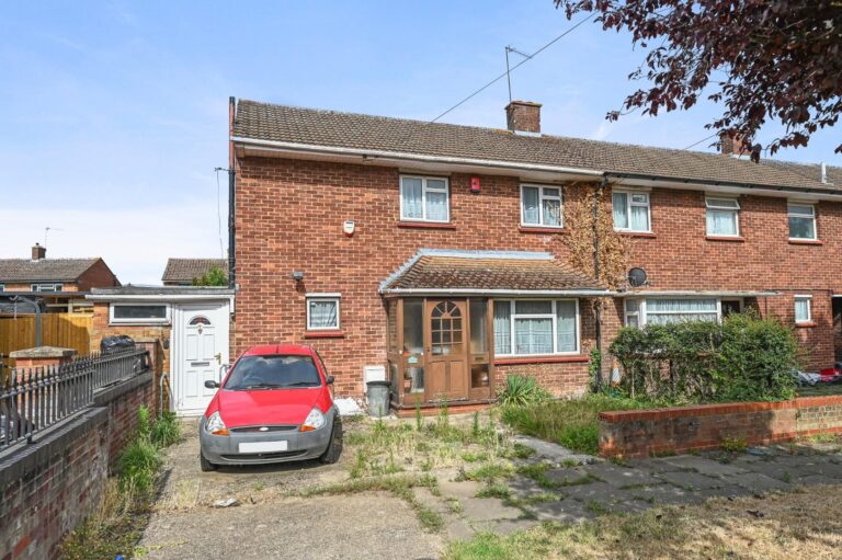 Heather Lane, West Drayton, UB7