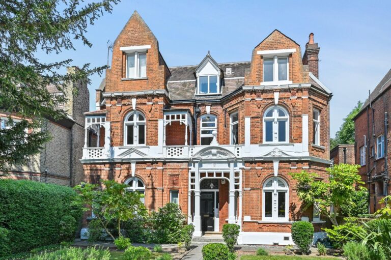 North Common Road Ealing W5, W5