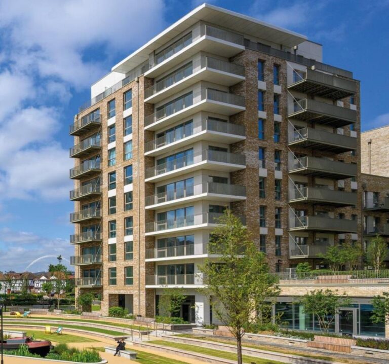 Beresford Ave, Wembley, HA0
