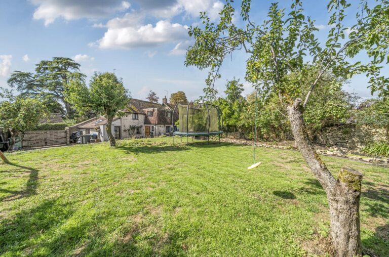 London Road, Milborne Port, Sherborne, DT9
