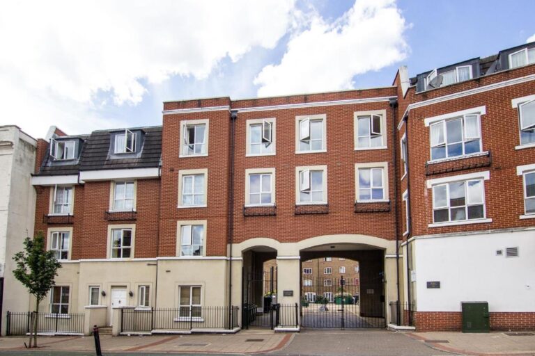 Church Road, Acton, W3