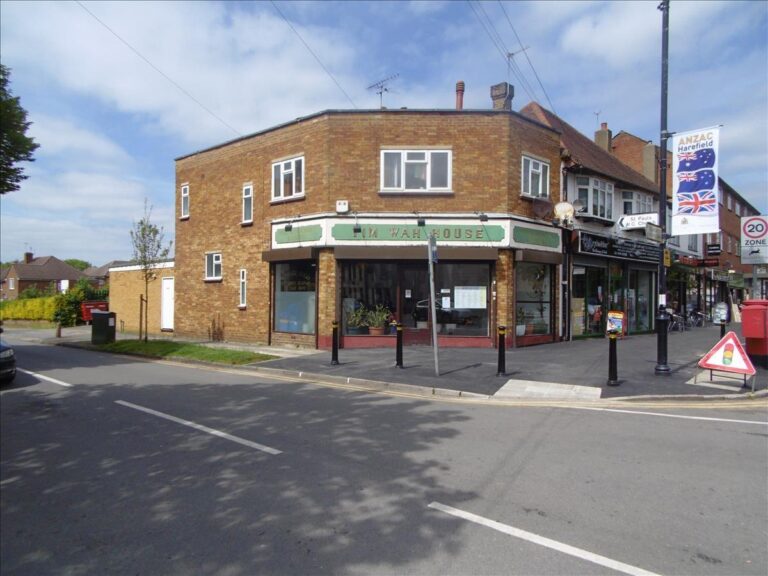 High Street, Harefield, UB9