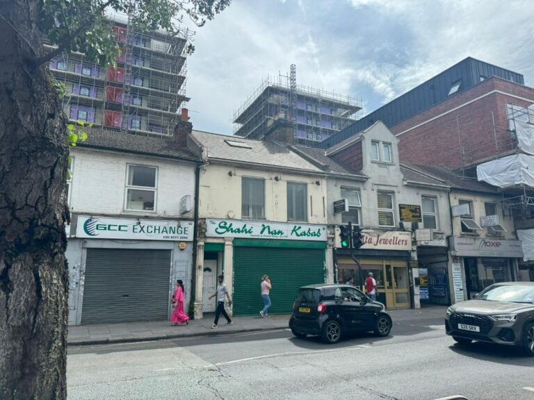 High Street, Southall, UB1