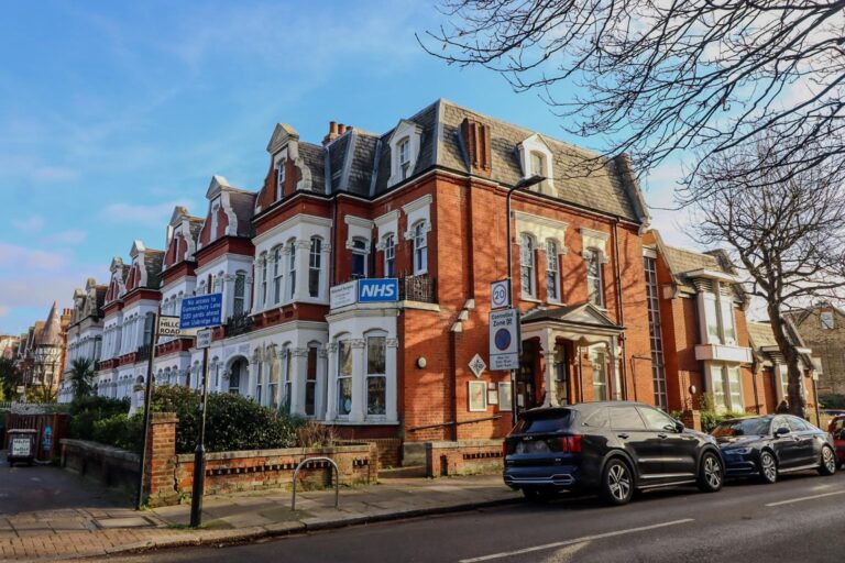 Uxbridge Road, Acton, W3